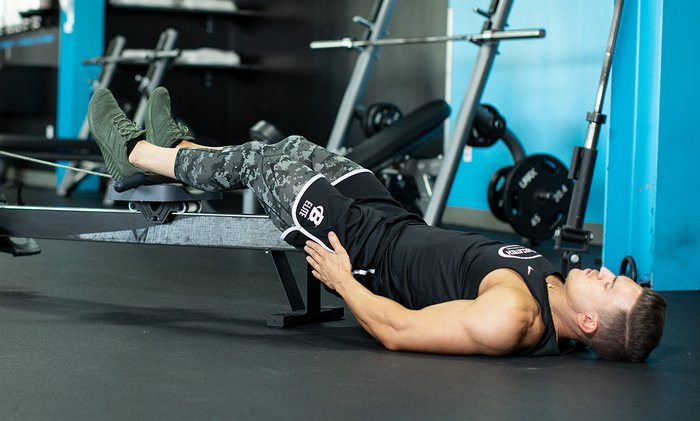 حرکت خوابیده برای تقویت عضلات پا